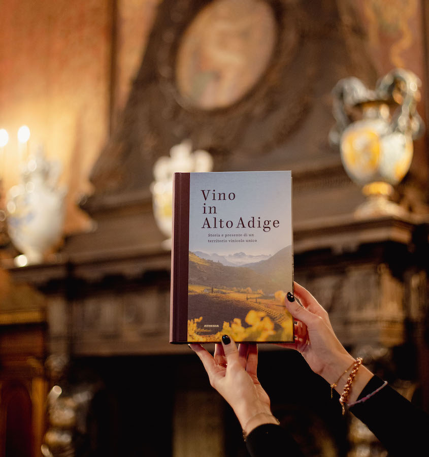 Libro Vino in Alto Adige_evidenza