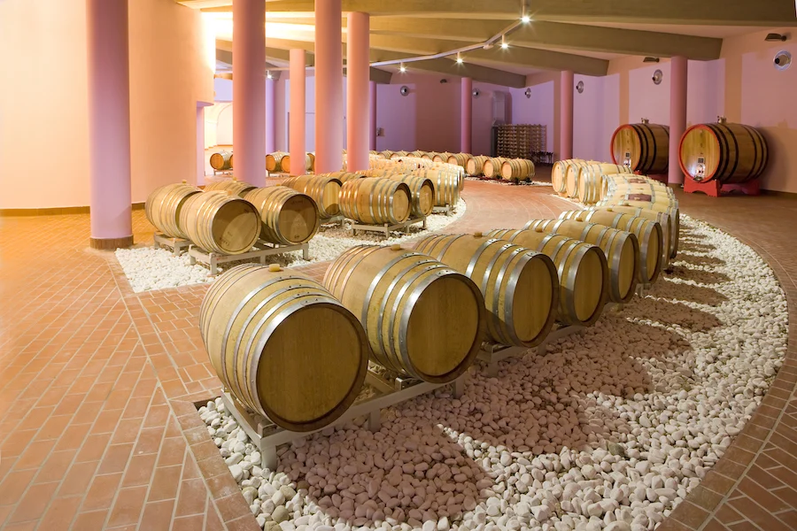 Cantina - Barricaia_perla del garda_