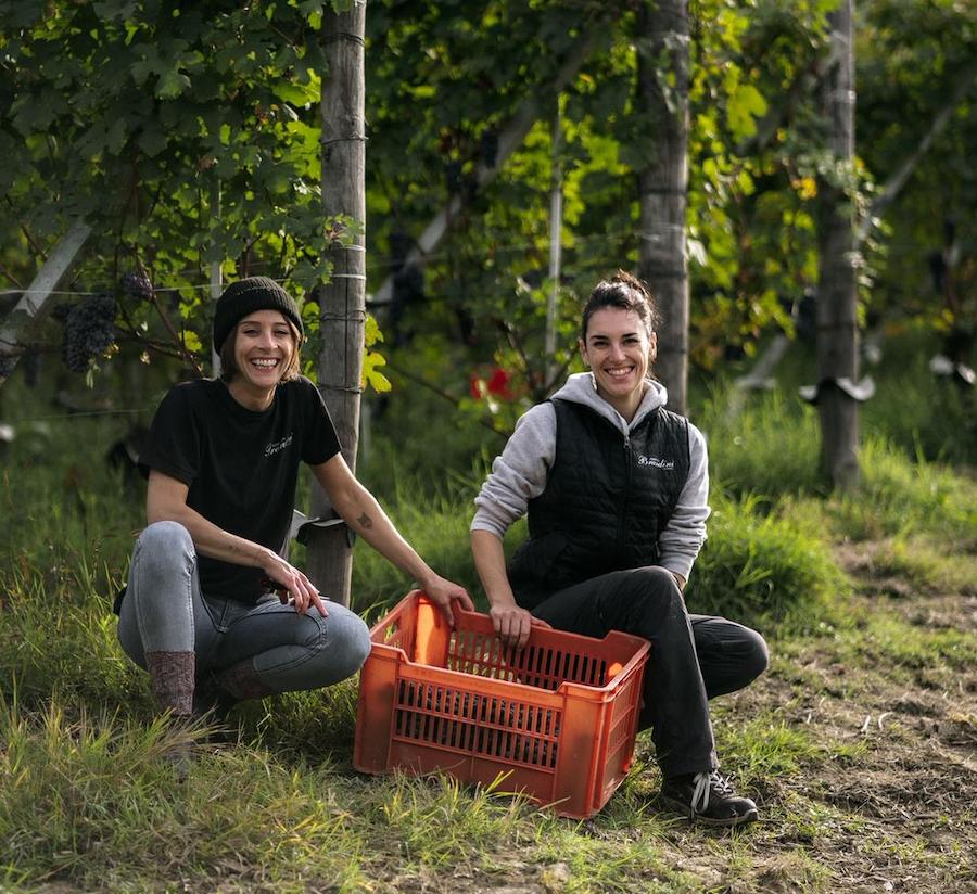 Giovanna e Serena_testo_azienda agricola brandini
