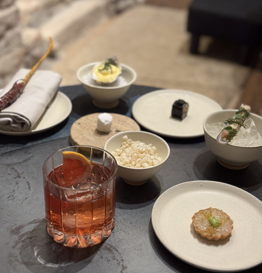 akoya-apertivo-testo
