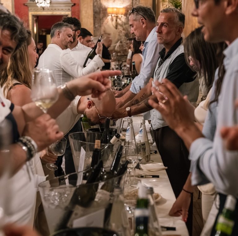 6 - Pubblico al White Wine Party di Falstaff