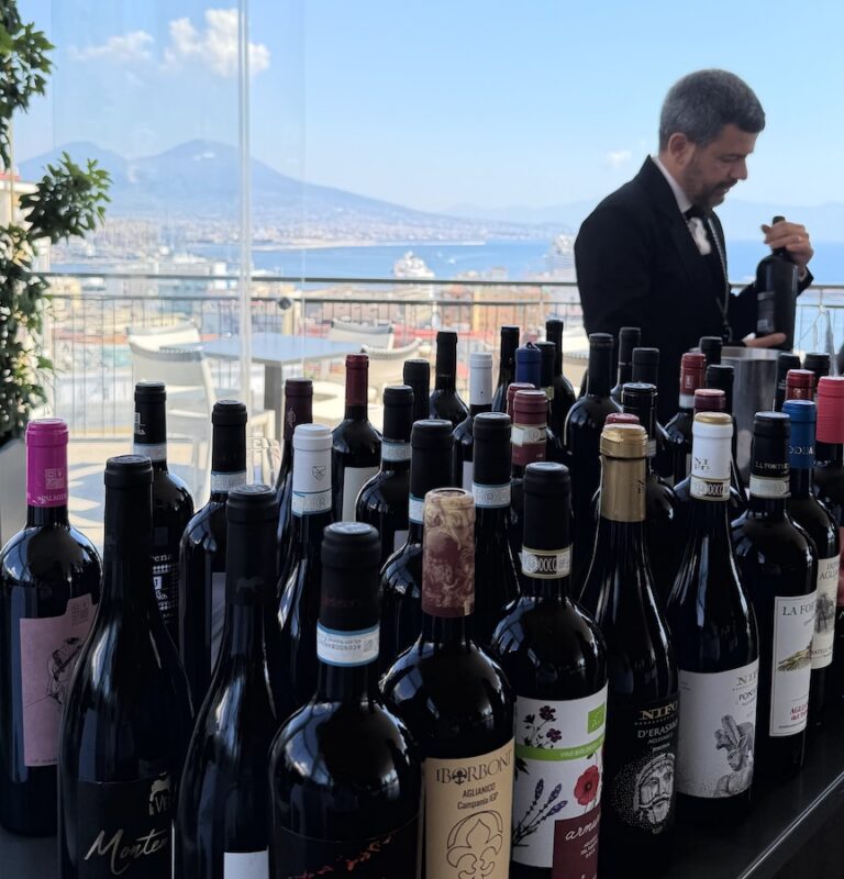 campaniawine_evidenza2