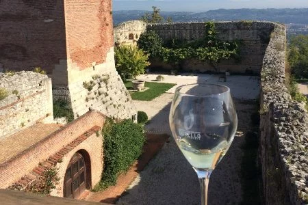 Castello con Durello_evidenza